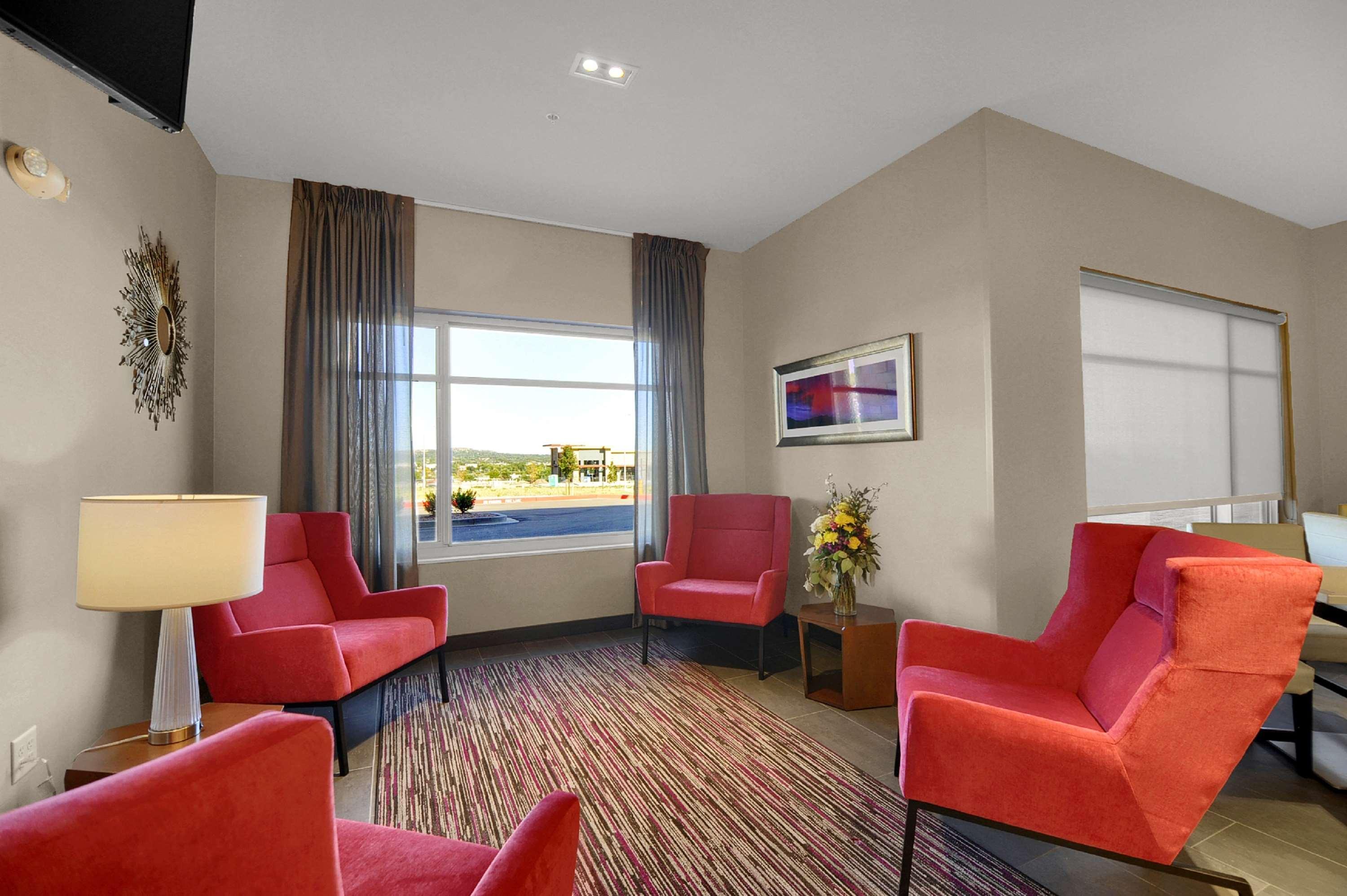 Best Western Plus Orange County Vidor Buitenkant foto
