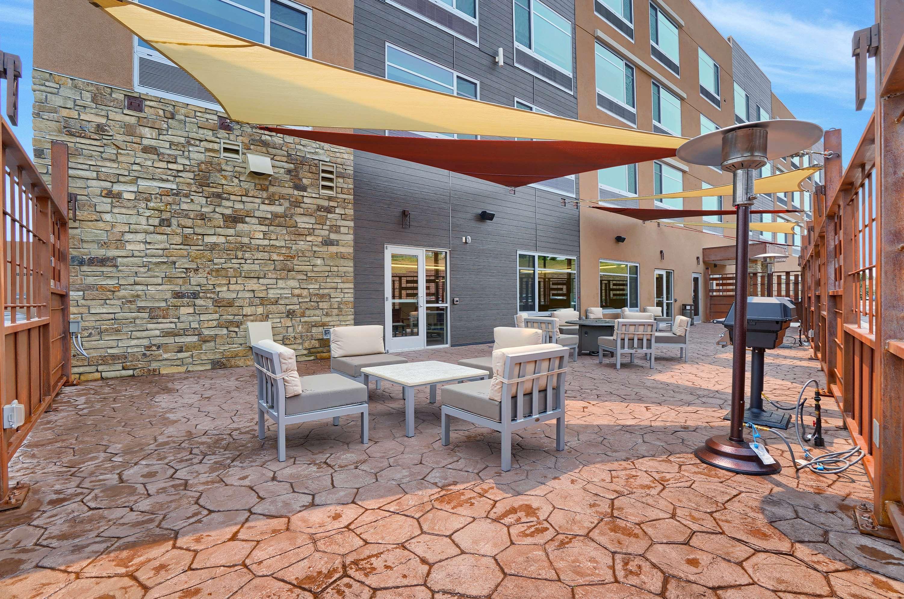Best Western Plus Orange County Vidor Buitenkant foto